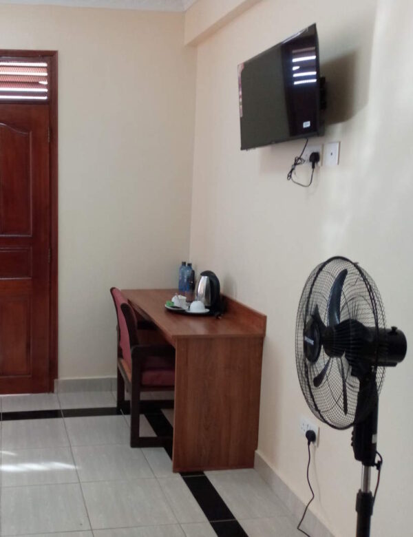 Executive Room - Image 3